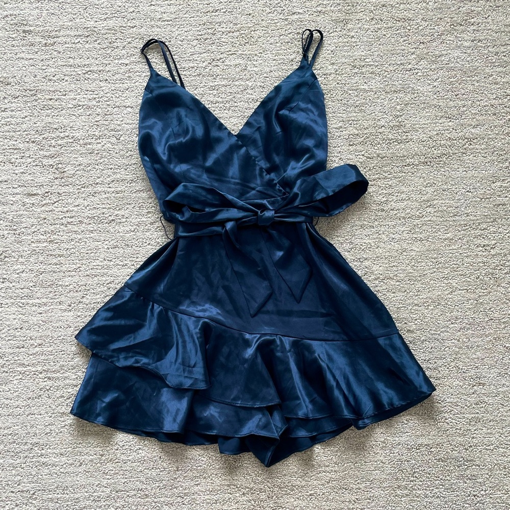Forever 21 Women’s Romper Mini Dress Ruffle Satin Blue Navy Party Spring Club